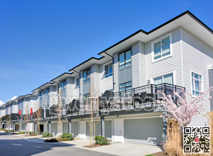 A perfect neighbourhood. Brand new townhouses on spring season