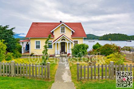 Luxury residential house at waterfront on Pacific ocean bay
