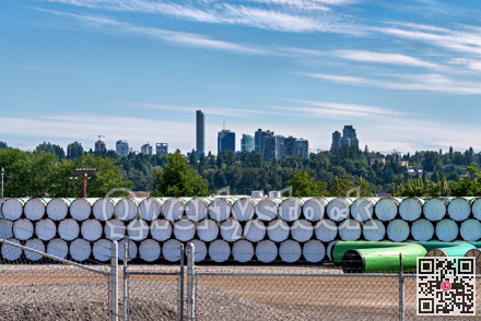 Storage of Large-diameter Seamless Steel Tubes in Vancouver