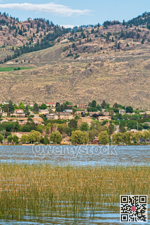 Warm summer evening on Osoyoos lake resort